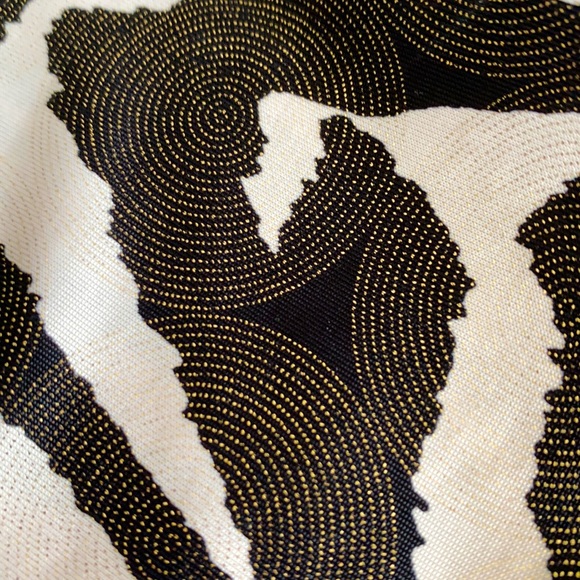 ‼️ 5/$25 Tunic Top - Picture 3 of 3